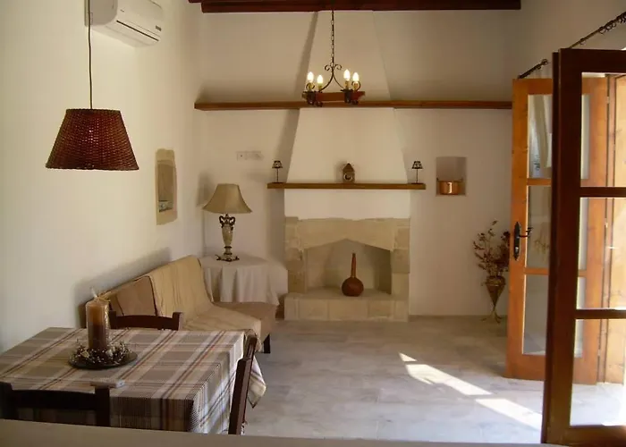 Tatil Evi Ktima Charitini 2 *