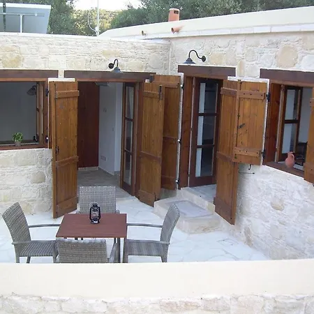 Ktima Charitini 2 * Paphos