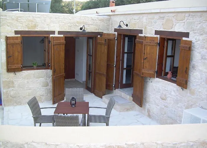 Ktima Charitini 2 * Πάφος